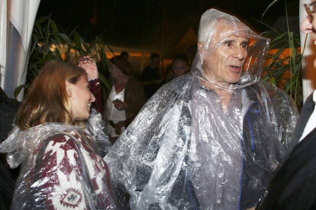 Gojko Mitic und Begleitung bei der Premiere von Der Schatz im Silbersee bei den Karl-May-Spielen Bad Segeberg im Freilichttheater am Kalkberg. Bad Segeberg, 25.06.2016 Foto:xS.xGabschx xFuturexImage