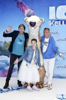 Freshtorge, Faye Montana und Otto Waalkes bei der Premiere des Kinofilms Ice Age - Kollision voraus! Ice Age: Collision Course im Cinestar Sony Center. Berlin, 26.06.2016 Foto:xFredericx xFuturexImage