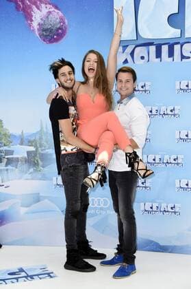 Marc Aurel Zeeb, Joelina Drews und Rocco Stark bei der Premiere des Kinofilms Ice Age - Kollision voraus! Ice Age: Collision Course im Cinestar Sony Center. Berlin, 26.06.2016 Foto:xFredericx xFuturexImage