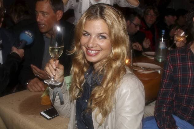 Susan Sideropoulos bei der Premiere von Der Schatz im Silbersee bei den Karl-May-Spielen Bad Segeberg im Freilichttheater am Kalkberg. Bad Segeberg, 25.06.2016 Foto:xgbrcix xFuturexImage