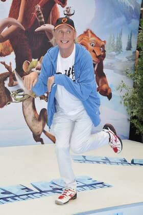 Deutschlandpremiere ICE AGE Kollision Voraus Otto Gerhard Waalkes Ankunft zur Deutschlandpremiere ICE AGE Kollision Voraus im Cine Star SonyCenter in Berlin 26.06.2016