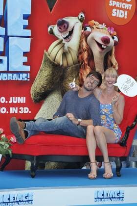 Deutschlandpremiere ICE AGE Kollision Voraus Tobey Wilson, Sabrina Gehrmann Ankunft zur Deutschlandpremiere ICE AGE Kollision Voraus im Cine Star SonyCenter in Berlin 26.06.2016