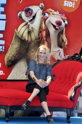 Deutschlandpremiere ICE AGE Kollision Voraus Nova Meierhenrich Ankunft zur Deutschlandpremiere ICE AGE Kollision Voraus im Cine Star SonyCenter in Berlin 26.06.2016