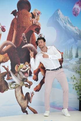Deutschlandpremiere ICE AGE Kollision Voraus Leonard Freier, Bachelor Ankunft zur Deutschlandpremiere ICE AGE Kollision Voraus im Cine Star SonyCenter in Berlin 26.06.2016