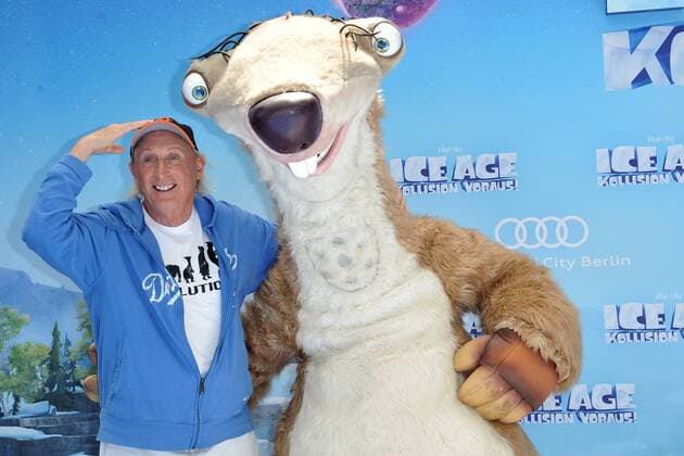 Deutschlandpremiere ICE AGE Kollision Voraus Otto Gerhard Waalkes Ankunft zur Deutschlandpremiere ICE AGE Kollision Voraus im Cine Star SonyCenter in Berlin 26.06.2016