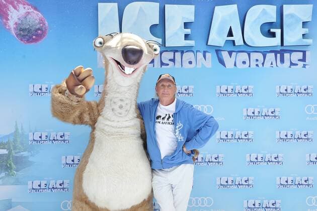 Deutschlandpremiere ICE AGE Kollision Voraus Otto Gerhard Waalkes Ankunft zur Deutschlandpremiere ICE AGE Kollision Voraus im Cine Star SonyCenter in Berlin 26.06.2016