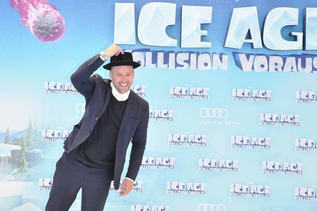 Deutschlandpremiere ICE AGE Kollision Voraus BEN, buergerlich, Bernhard Albrecht Matthias Lasse Bluemel Ankunft zur Deutschlandpremiere ICE AGE Kollision Voraus im Cine Star SonyCenter in Berlin 26.06.2016