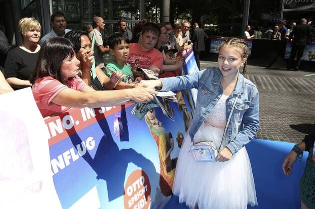 Faye Montana bei der Premiere des Kinofilms Ice Age - Kollision voraus! Ice Age: Collision Course im Cinestar Sony Center. Berlin, 26.06.2016 Foto:xS.xGabschx xFuturexImage