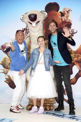 Otto Waalkes, Faye Montana und Freshtorge bei der Premiere des Kinofilms Ice Age - Kollision voraus! Ice Age: Collision Course im Cinestar Sony Center. Berlin, 26.06.2016 Foto:xS.xGabschx xFuturexImage