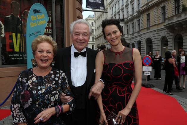 Österreichischer Musiktheaterpreis 2016 Wien, Ronacher, 27. 06. 2016 Inge SERAFIN, Harald SERAFIN, Anelia PESCHEV