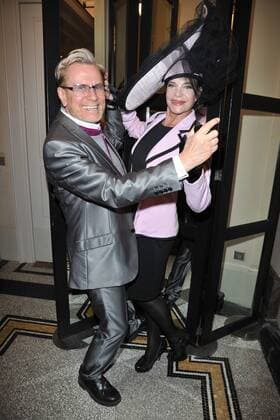 Harald Gloeoeckler Modenshow, die zertanzten Schuhe Rene Koch, Barbara Claudia Engel Harald Gloeoeckler inziniert seine neuen Modenshow zur Fashion Week , die zertanzten Schuhe mit Promis im Hotel de Rome in Berlin 27.06.2016
