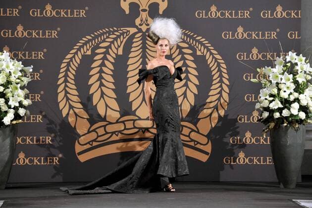 Harald Gloeoeckler Modenshow, die zertanzten Schuhe Guilia Siegel Harald Gloeoeckler inziniert seine neuen Modenshow zur Fashion Week , die zertanzten Schuhe mit Promis im Hotel de Rome in Berlin 27.06.2016
