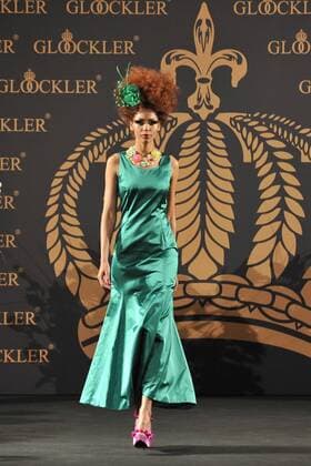 Harald Gloeoeckler Modenshow, die zertanzten Schuhe Model Harald Gloeoeckler inziniert seine neuen Modenshow zur Fashion Week , die zertanzten Schuhe mit Promis im Hotel de Rome in Berlin 27.06.2016