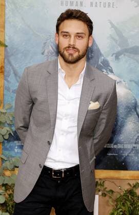 Ryan Guzman bei der The Legend Of Tarzan Kino Premiere am 27.06.2016 in Hollywood, Los Angeles The Legend Of Tarzan Kinopremiere in Hollywood, 2016 