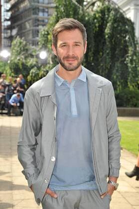 Jochen Schropp bei der Ankunft zur Hien Le Modenschau im Rahmen der Mercedes-Benz Fashion Week Frühjahr Sommer 2017 am 28.06.2016 in Berlin MBFW Fashionweek in Berlin 2016- Hien Le Fashion Show 