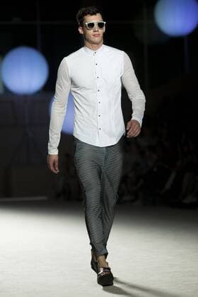 June 27, 2016 - Barcelona, Spain - A model presents a creation by Miquel Suay at the 080 Barcelona Fashion Week 2016 on June 27, 2016 in Barcelona, Spain. Barcelona Spain  - ZUMAn230