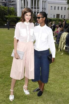 Marie Nasemann und Sara Nuru bei der Hien Le Fashion Show auf der Mercedes-Benz Fashion Week Berlin Spring Summer 2017. Berlin, 28.06.2016 Foto:xFredericx xFuturexImage