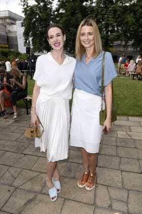 Julia Malik und Eva Padberg bei der Hien Le Fashion Show auf der Mercedes-Benz Fashion Week Berlin Spring Summer 2017. Berlin, 28.06.2016 Foto:xFredericx xFuturexImage