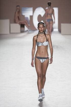 June 27, 2016 - Barcelona, Spain - A model presents a creation by TCN at the 080 Barcelona Fashion Week 2016 on June 27, 2016 in Barcelona, Spain. Barcelona Spain  - ZUMAn230
