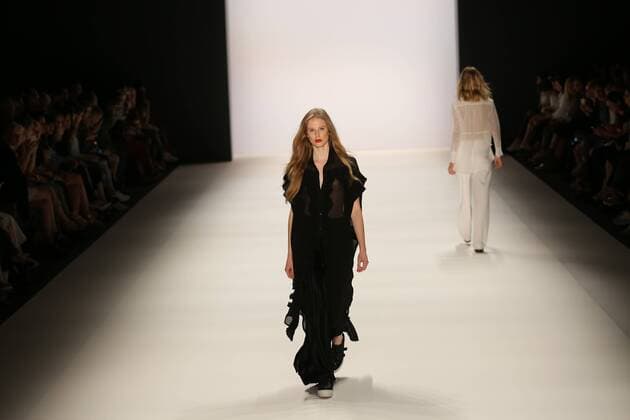 Germany: Mercedes-Fashion Week in Berlin Model wears the collection of Avelon on the catwalk at the Erika Hess Ice Stadium in Berlin-Weding. 19th time of the Mercedes-Benz Fashion Week in Berlin. Numerous labels are taking part in the German fashion week for the 2017 spring summer season.  SimonexKuhlmey