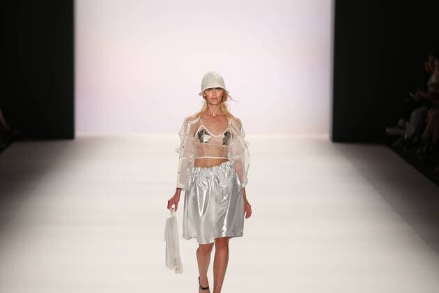 Berlin Fashion Week - Steinrohner Modenschau Germany: Steinrohner collections at the Fashion Week in Berlin Model wears the collection of Steinrohner on the catwalk at the Erika Hess Ice Stadium in Berlin-Wedding.The 19th time of the Mercedes-Benz Fashion Week in Berlin. Numerous labels are taking part in the German fashion week for the 2017 spring summer season.  SimonexKuhlmey