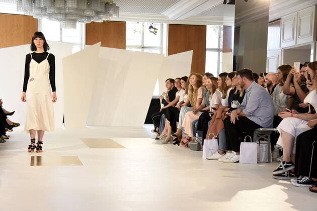 Bilder des Tages Model bei der Malaikaraiss Fashion Show auf der Mercedes-Benz Fashion Week Berlin Spring Summer 2017. Berlin, 28.06.2016 Foto:xFredericx xFuturexImage