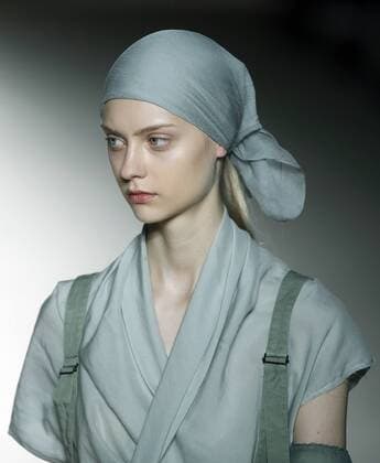 A model presents a creation from the Spring-Summer 2017 collection by Miriam Ponsa during the 080 Barcelona Fashion, in Barcelona, Spain, 28 June 2016. The fashion event runs from 27 June to 01 July. Miriam Ponsa - Runway - 080 Barcelona Fashion S S 2017 !ACHTUNG: NUR REDAKTIONELLE NUTZUNG!  20160628-636027426006278177