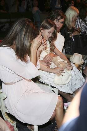 Alessandra Ambrosio und Milla Jovovich mit Tochter Ever Gabo Anderson bei der Marc Cain Fashion Show auf der Mercedes-Benz Fashion Week Berlin Spring Summer 2017. Berlin, 28.06.2016 Foto:xS.xGabschx xFuturexImage