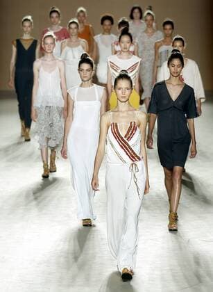Models present the creations of Sita Murt during the second journey of 080 Barcelona Fashion in Barcelona, Catalonia, Spain, 28 June 2016. SITA MURT FASHION SHOW !ACHTUNG: NUR REDAKTIONELLE NUTZUNG!  BCN003 20160628-636027492418621405
