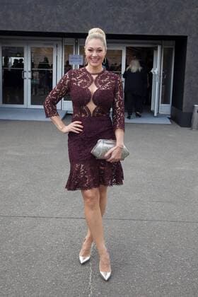 Ruth Moschner - Ankunft zur Eva Herzog Fashion-Show im Rahmen der Mercedes-Benz Fashion Week Berlin Spring Summer 2017 im Erika-Hess-Eisstadion in Berlin am 28.06.2016. Mercedes-Benz Fashion Week Berlin Spring Summer 2017