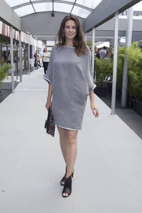 Katrin Wrobel - Ankunft zur Steinrohner Fashion-Show im Rahmen der Mercedes-Benz Fashion Week Berlin Spring Summer 2017 im Erika-Hess-Eisstadion in Berlin am 28.06.2016. Mercedes-Benz Fashion Week Berlin Spring Summer 2017