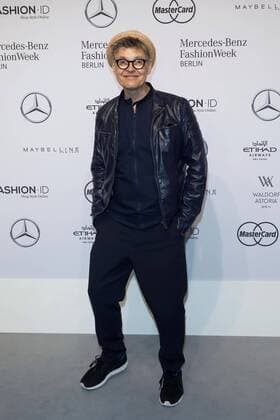 Rolf Scheider - Ankunft zur Riani Fashion-Show im Rahmen der Mercedes-Benz Fashion Week Berlin Autumn Winter 2016 am Brandenburger Tor in Berlin am 28.06.2016. Mercedes-Benz Fashion Week Berlin Autumn Winter 2016