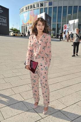 Alice Dwyer bei der Marc Cain Modenschau im Rahmen der Mercedes-Benz Fashion Week Frühjahr Sommer 2017 am 28.06.2016 in Berlin MBFW Fashionweek in Berlin 2016- Marc Cain Fashion Show 