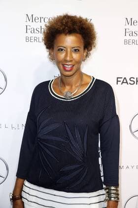 Arabella Kiesbauer bei der Sportalm Fashion Show auf der Mercedes-Benz Fashion Week Berlin Spring Summer 2017. Berlin, 29.06.2016 Foto:xS.xGabschx xFuturexImage