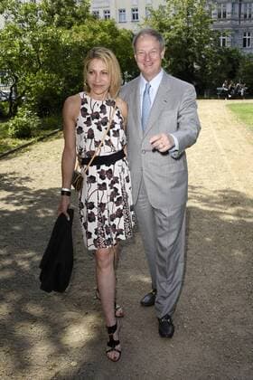 John B. Emerson mit Gattin Kimberly Marteau Emerson bei der Dorothee Schumacher Fashion Show auf der Mercedes-Benz Fashion Week Berlin Spring Summer 2017. Berlin, 29.06.2016 Foto:xFredericx xFuturexImage