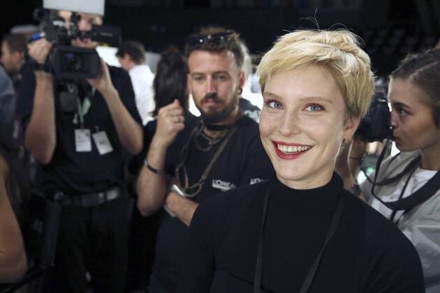 Kim Hnizdo backstage bei der Minx by Eva Lutz Fashion Show auf der Mercedes-Benz Fashion Week Berlin Spring Summer 2017. Berlin, 29.06.2016 Foto:xS.xGabschx xFuturexImage