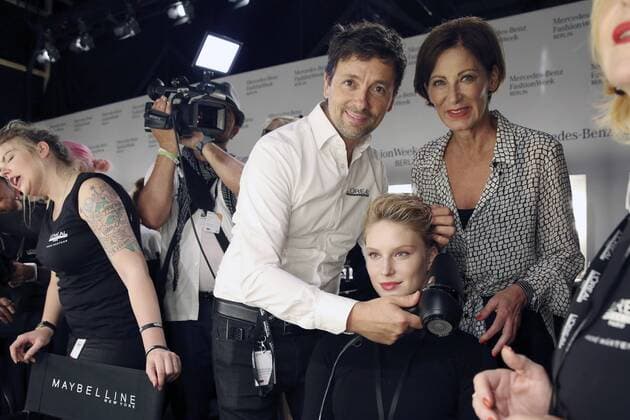 Kim Hnizdo und Eva Lutz backstage bei der Minx by Eva Lutz Fashion Show auf der Mercedes-Benz Fashion Week Berlin Spring Summer 2017. Berlin, 29.06.2016 Foto:xS.xGabschx xFuturexImage