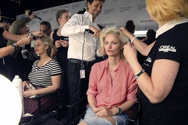 Franziska Knuppe backstage bei der Minx by Eva Lutz Fashion Show auf der Mercedes-Benz Fashion Week Berlin Spring Summer 2017. Berlin, 29.06.2016 Foto:xS.xGabschx xFuturexImage