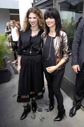 Larissa Kerner mit Mutter Nena bei der Minx by Eva Lutz Fashion Show auf der Mercedes-Benz Fashion Week Berlin Spring Summer 2017. Berlin, 29.06.2016 Foto:xS.xGabschx xFuturexImage