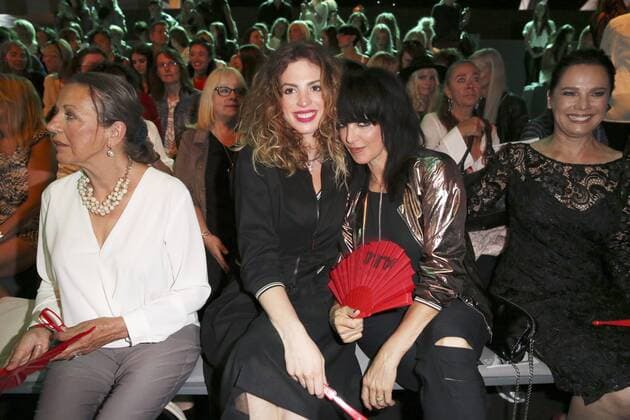 Larissa Kerner mit Mutter Nena bei der Minx by Eva Lutz Fashion Show auf der Mercedes-Benz Fashion Week Berlin Spring Summer 2017. Berlin, 29.06.2016 Foto:xS.xGabschx xFuturexImage