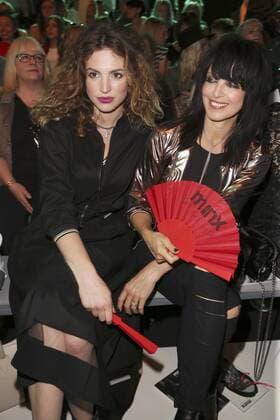 Larissa Kerner mit Mutter Nena bei der Minx by Eva Lutz Fashion Show auf der Mercedes-Benz Fashion Week Berlin Spring Summer 2017. Berlin, 29.06.2016 Foto:xS.xGabschx xFuturexImage