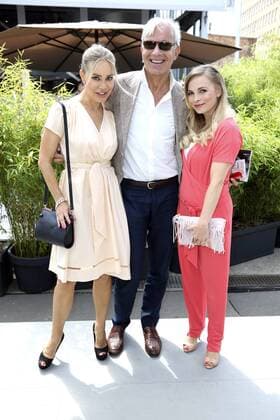 Xenia Seeberg, Jo Groebel und Regina Halmich bei der Minx by Eva Lutz Fashion Show auf der Mercedes-Benz Fashion Week Berlin Spring Summer 2017. Berlin, 29.06.2016 Foto:xS.xGabschx xFuturexImage