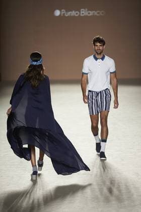 Two models present creations from the Spring-Summer 2017 collection by label Punto Blanco during the 080 Barcelona Fashion, in Barcelona, Spain, 29 June 2016. The fashion event runs from 27 June to 01 July. Punto Blanco - Runway - 080 Barcelona Fashion S S 2017 !ACHTUNG: NUR REDAKTIONELLE NUTZUNG!  20160629-636028264074925606
