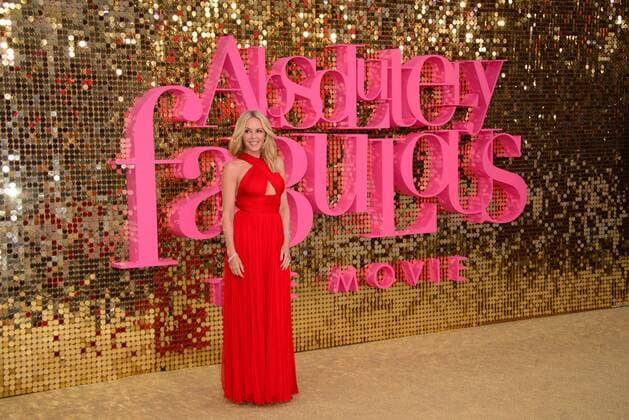 . 29 06 2016. London, United Kingdom. Kylie Minogue attends the Absolutely Fabulous: The Movie - World Film Premier.  xChrisxJosephx xi-Imagesx IIM-13009-0017