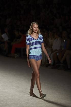 A model presents a creation from the Spring-Summer 2017 collection by Lebor Gabala during the 080 Barcelona Fashion, in Barcelona, Spain, 29 June 2016. The fashion event runs from 27 June to 01 July. Lebor Gabala - Runway - 080 Barcelona Fashion S S 2017 !ACHTUNG: NUR REDAKTIONELLE NUTZUNG!  20160629-636028303057619866