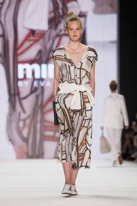 Berlin Fashion Week - Minx by Eva Lutz Modenschau June 29, 2016 - Berlin, Germany - A model walks the runway at the Minx by Eva Lutz show during the Mercedes-Benz Fashion Week Berlin Spring Summer 2017 at Erika Hess Eisstadion in Berlin, Germany on June 29, 2016. Berlin Germany  - ZUMAn230