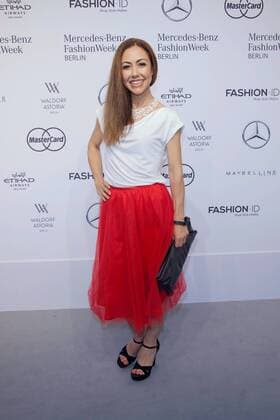 Anastasia Zampounidis - Ankunft zur Minx by Eva Lutz Fashion-Show im Rahmen der Mercedes-Benz Fashion Week Berlin Spring Summer 2017 im Erika-Hess-Eisstadion in Berlin am 29.06.2016. Mercedes-Benz Fashion Week Berlin Spring Summer 2017