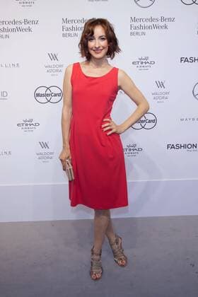 Maike von Bremen - Ankunft zur Minx by Eva Lutz Fashion-Show im Rahmen der Mercedes-Benz Fashion Week Berlin Spring Summer 2017 im Erika-Hess-Eisstadion in Berlin am 29.06.2016. Mercedes-Benz Fashion Week Berlin Spring Summer 2017