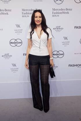 Vanessa Pur - Ankunft zur Minx by Eva Lutz Fashion-Show im Rahmen der Mercedes-Benz Fashion Week Berlin Spring Summer 2017 im Erika-Hess-Eisstadion in Berlin am 29.06.2016. Mercedes-Benz Fashion Week Berlin Spring Summer 2017