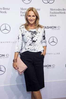 Caroline Beil - Ankunft zur Minx by Eva Lutz Fashion-Show im Rahmen der Mercedes-Benz Fashion Week Berlin Spring Summer 2017 im Erika-Hess-Eisstadion in Berlin am 29.06.2016. Mercedes-Benz Fashion Week Berlin Spring Summer 2017